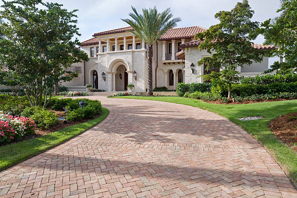 Best Commercial Driveway Pavers  in Loma Ri, CA